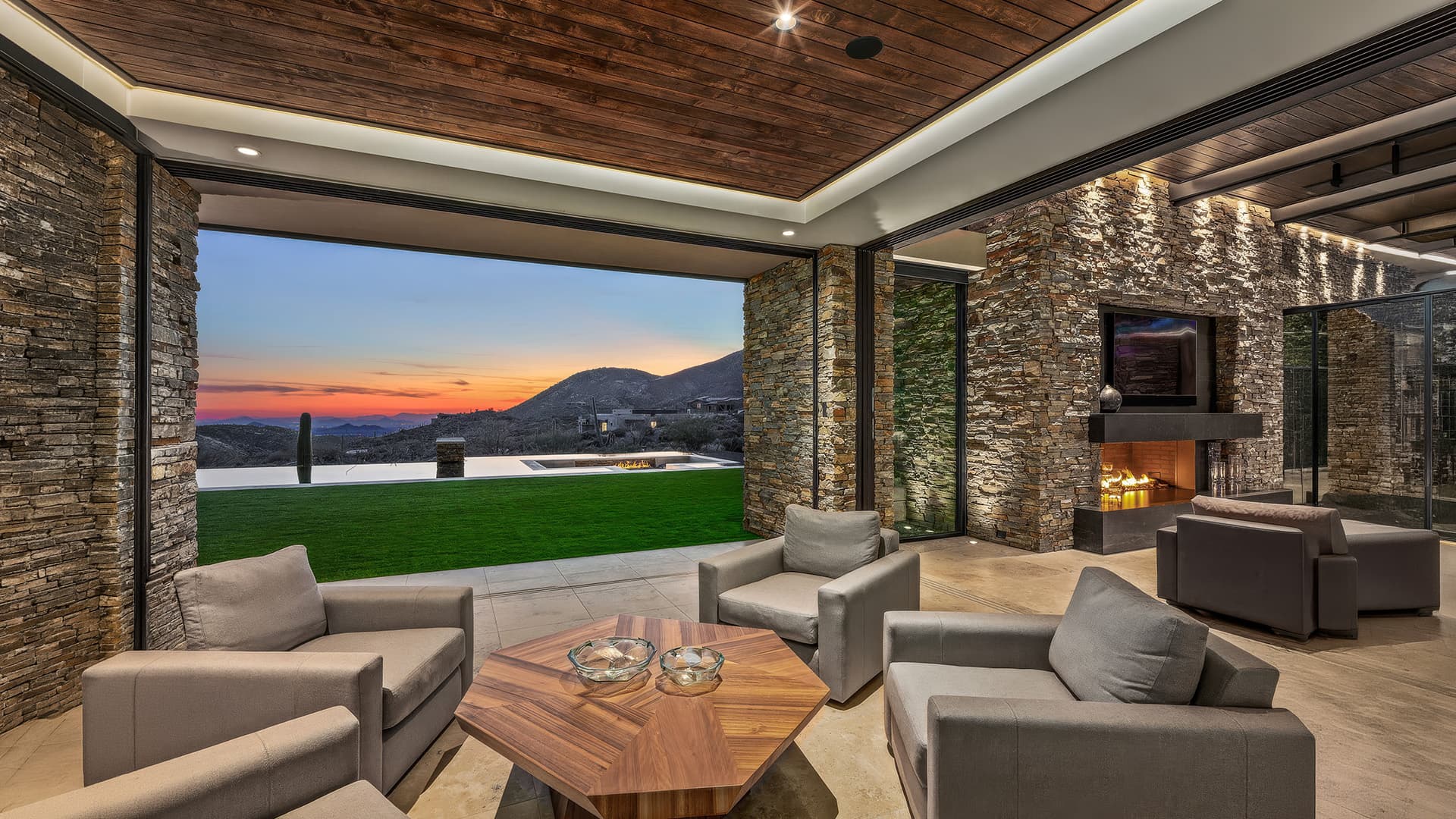 Luxury Custom Home Builder